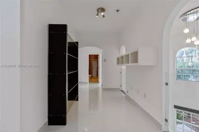 7333 NW 108th Ct, Doral, FL 33178 - Photo 30
