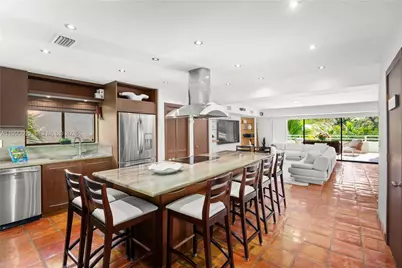 3520 Rockerman Rd, Miami, FL 33133 - Photo 14