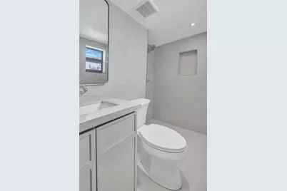 880 NE 72nd Ter, Miami, FL 33138 - Photo 32