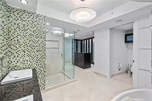 18201 Collins Ave, Sunny Isles Beach, FL 33160 - Photo 44