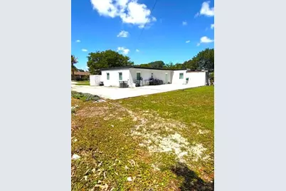 15825 E Bunche Park Dr, Miami Gardens, FL 33054 - Photo 16