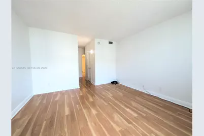 19380 Collins Ave #807, Sunny Isles Beach, FL 33160 - Photo 6