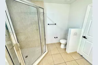 3001 NE 185th St #213, Aventura, FL 33180 - Photo 18