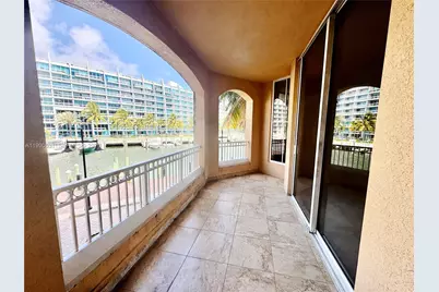 3001 NE 185th St #213, Aventura, FL 33180 - Photo 2