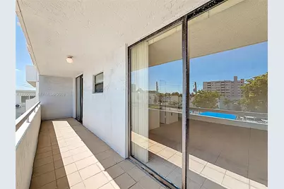 7300 Wayne Ave #211, Miami Beach, FL 33141 - Photo 26