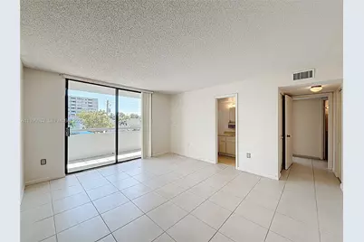 7300 Wayne Ave #211, Miami Beach, FL 33141 - Photo 20