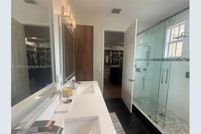 6923 Julia Gardens Dr, Coconut Creek, FL 33073 - Photo 32