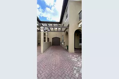 6923 Julia Gardens Dr, Coconut Creek, FL 33073 - Photo 52