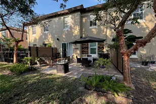 6923 Julia Gardens Dr, Coconut Creek, FL 33073 - Photo 60