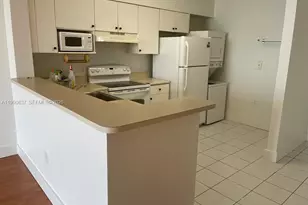 5099 NW 7th St, Miami, FL 33126 - Photo 6