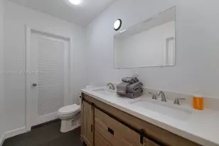 1714 Costado St, Coral Gables, FL 33134 - Photo 32