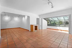 1845 Daytonia Rd, Miami Beach, FL 33141 - Photo 8
