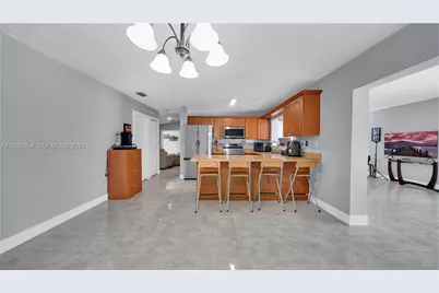 10500 SW 159th Ct, Miami, FL 33196 - Photo 22