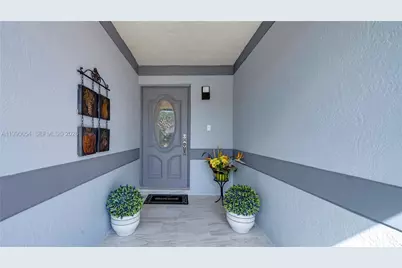 10500 SW 159th Ct, Miami, FL 33196 - Photo 2