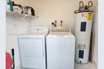 1365 Springside Dr #1365, Weston, FL 33326 - Photo 18