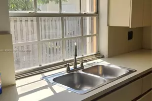 1365 Springside Dr, Weston, FL 33326 - Photo 4