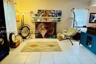 1040 NW 185th Ave, Pembroke Pines, FL 33029 - Photo 6