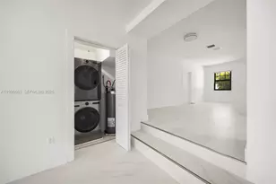 3640 SW 13th St, Miami, FL 33145 - Photo 22