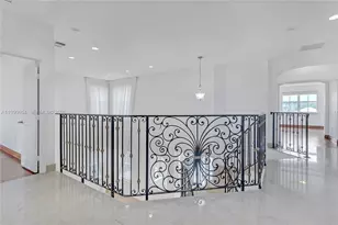 11304 NW 79th Ln, Doral, FL 33178 - Photo 12