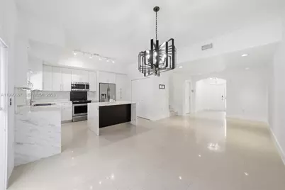 22242 SW 88th Path, Cutler Bay, FL 33190 - Photo 2
