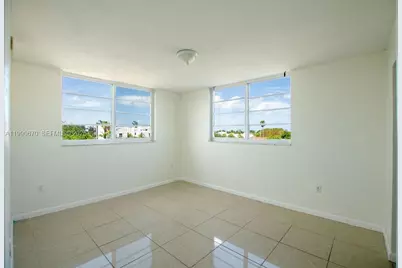 1990 Marseille Dr #402, Miami Beach, FL 33141 - Photo 24