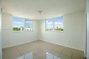 1990 Marseille Dr, Miami Beach, FL 33141 - Photo 24