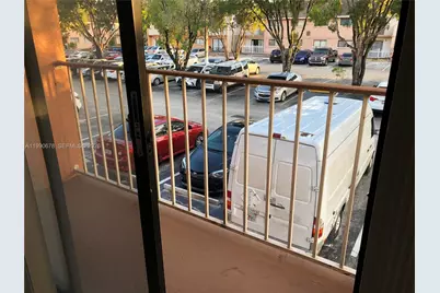 7140 NW 179th St #204, Hialeah, FL 33015 - Photo 6