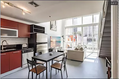 253 NE 2nd St #617, Miami, FL 33132 - Photo 4