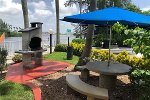 5091 NW 7th St, Miami, FL 33126 - Photo 14