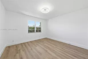 800 SW 125th Way, Pembroke Pines, FL 33027 - Photo 30