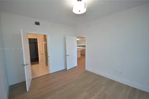 16385 Biscayne Blvd, North Miami Beach, FL 33160 - Photo 28