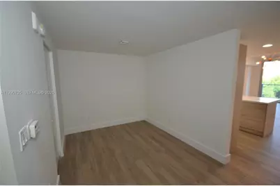 16385 Biscayne Blvd #518, North Miami Beach, FL 33160 - Photo 24