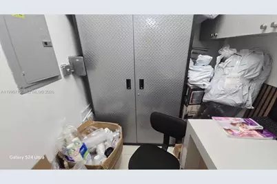 Ice Cream Shop For Sale in Miami Beach, Miami Beach, FL 33139 - Photo 12