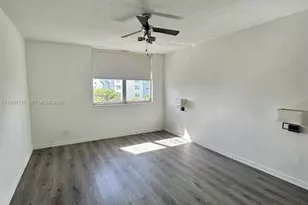 9001 SW 77th Ave, Miami, FL 33156 - Photo 12