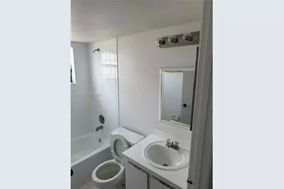 860 NE 207th Ter #8-106, Miami, FL 33179 - Photo 8