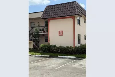860 NE 207th Ter #8-106, Miami, FL 33179 - Photo 14