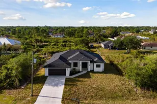 2709 58th St W, Lehigh Acres, FL 33971 - Photo 34