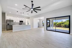 2709 58th St W, Lehigh Acres, FL 33971 - Photo 6