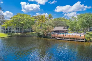 9325 Lagoon Pl, Davie, FL 33324 - Photo 36