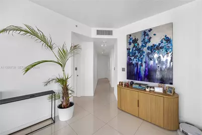 79 SW 12th St #2401-S, Miami, FL 33130 - Photo 6