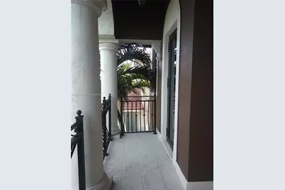 [Address not provided], Miami Lakes, FL 33018 - Photo 32