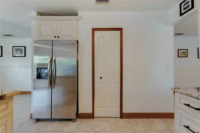 9014 SW 163rd Ter, Palmetto Bay, FL 33157 - Photo 12