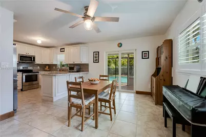 9014 SW 163rd Ter, Palmetto Bay, FL 33157 - Photo 8