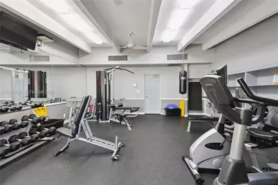 3101 N Country Club Dr #102, Aventura, FL 33180 - Photo 24