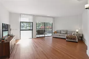 3101 N Country Club Dr, Aventura, FL 33180 - Photo 2