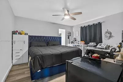 21100 N Miami Ave, Miami Gardens, FL 33169 - Photo 8