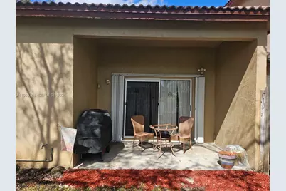 16132 Emerald Cove Rd, Weston, FL 33331 - Photo 1