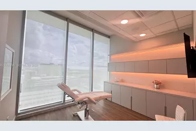 2820 NE 214th St #1004, Aventura, FL 33180 - Photo 24