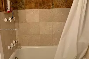 329 W 28th St, Miami Beach, FL 33140 - Photo 6