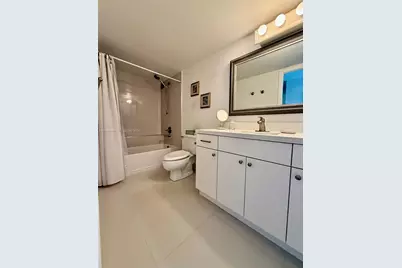 200 Leslie Dr #425, Hallandale Beach, FL 33009 - Photo 12